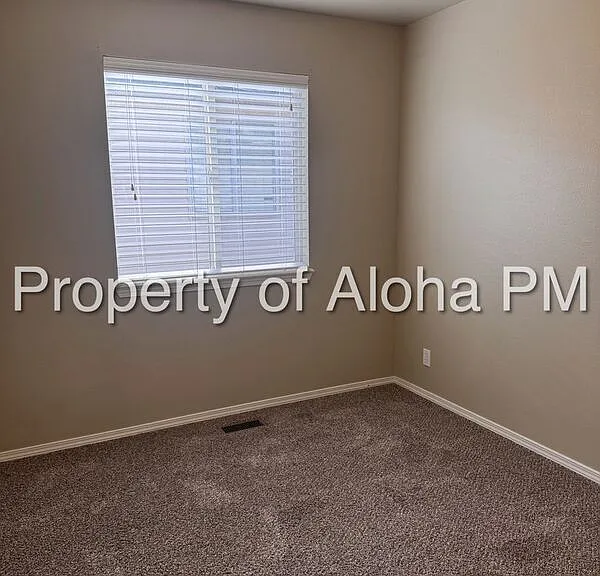 10795 W Susan St — Photo 11