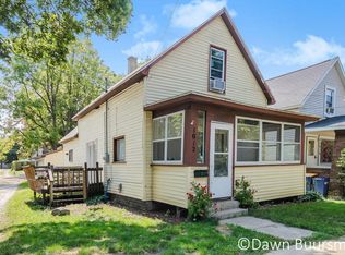 1012 Pulawski St SW, Grand Rapids, MI 49504