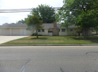 530 N Crenshaw St, Visalia, CA 93291