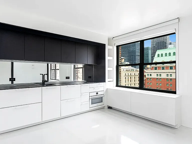 237 Madison Ave #1506 — Photo 3