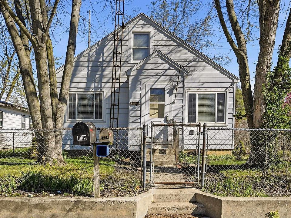 1st image of 1008 W 16th St