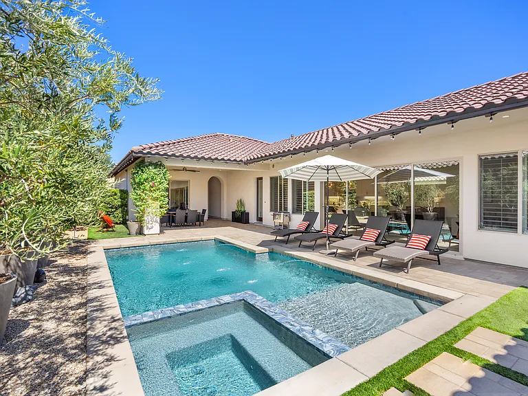Private pool and spa