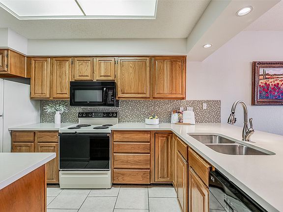 4th image of 3404 American Dr APT 3224