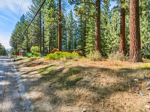 1239 Golden Bear Trl, South Lake Tahoe, CA 96150