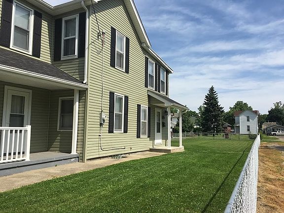 Exterior Showing Back Yard