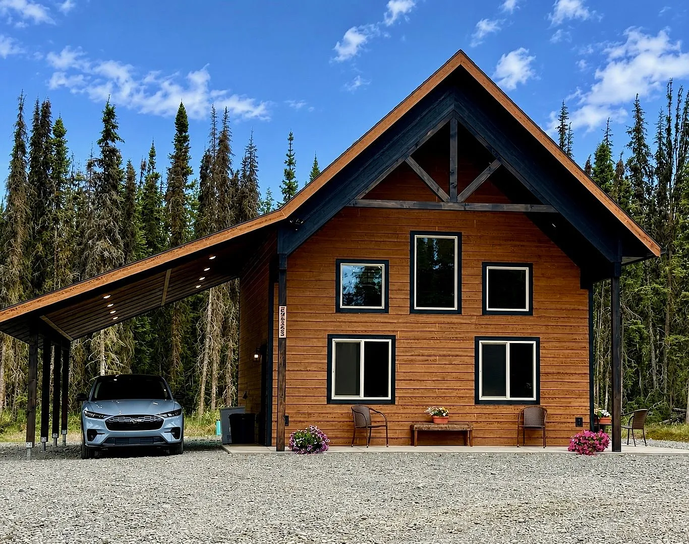 Like New Seasonal Rental — Photo 1