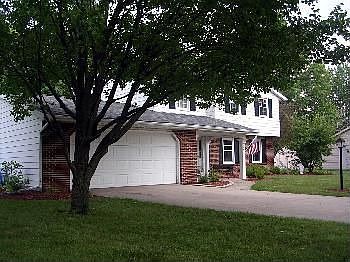 3rd image of 4010 Darwood Dr