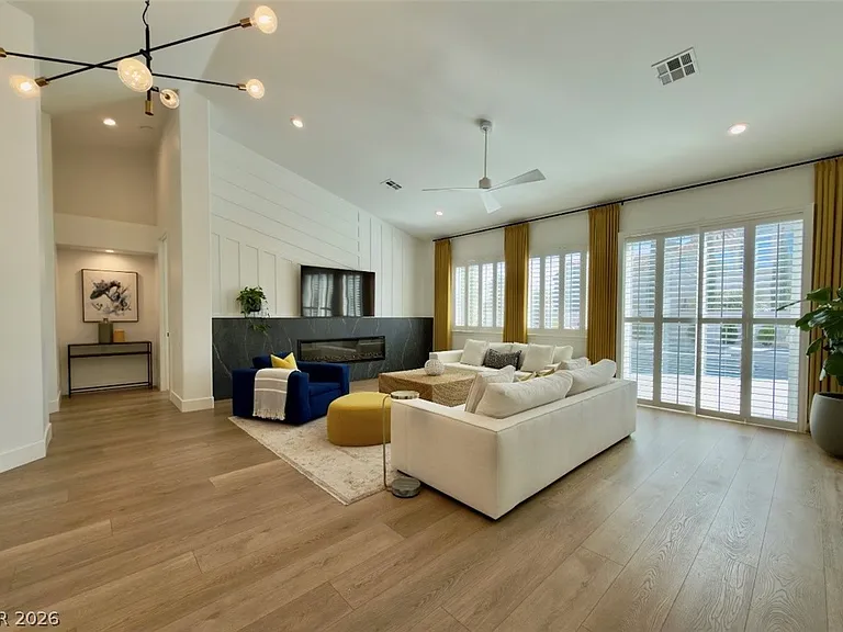 1524 Breeze Canyon Dr — Photo 5