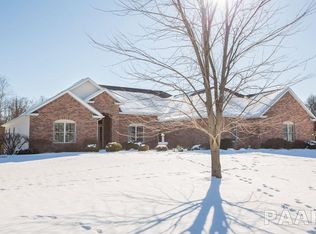 11026 N Fox Meadow Dr, Brimfield, IL 61517