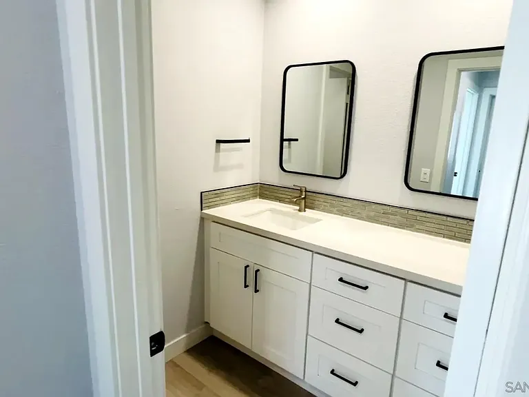 4022 Mahaila Ave #C — Photo 19