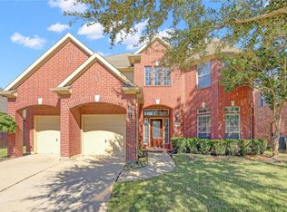13419 Sunset Bay Ln, Pearland, TX 77584