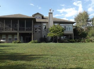 2031 N 1000th Rd, Eudora, KS 66025