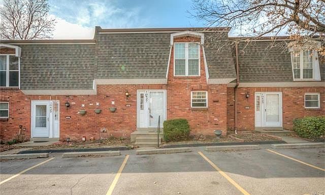 1st image of 10427 Corbeil Dr