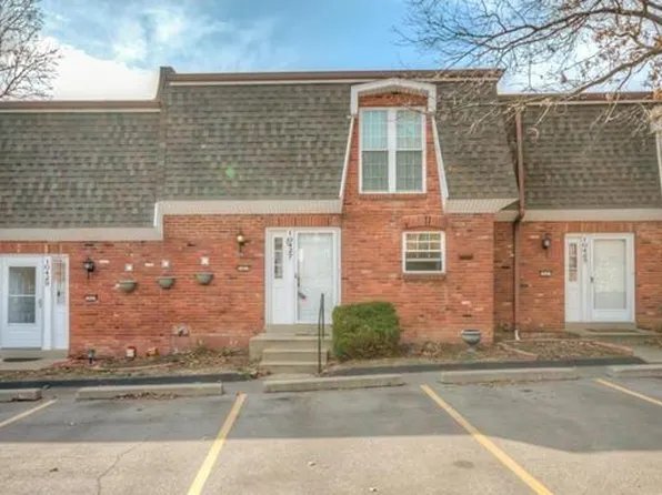 10427 Corbeil Dr, Saint Louis, MO 63146