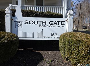 South Gate, Danbury, CT 06810