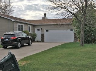 2212 Robin Rd, Dodge City, KS 67801