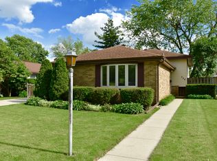 328 E Memorial Rd, Bensenville, IL 60106