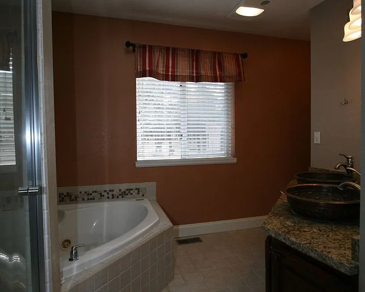 12240 Lazy H Way — Photo 9