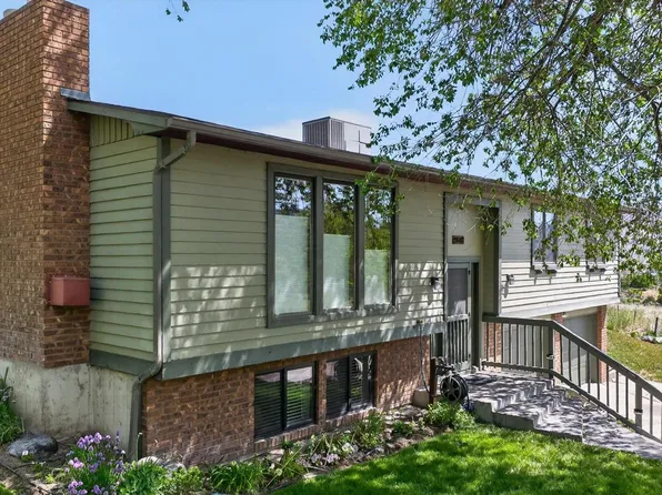 9588 W Heather Rd, Pocatello, ID 83204