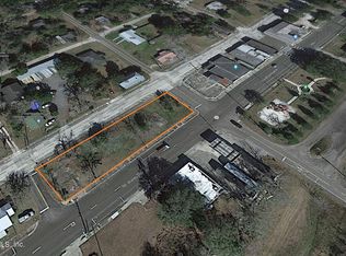 14460 Seydel St, Waldo, FL 32694