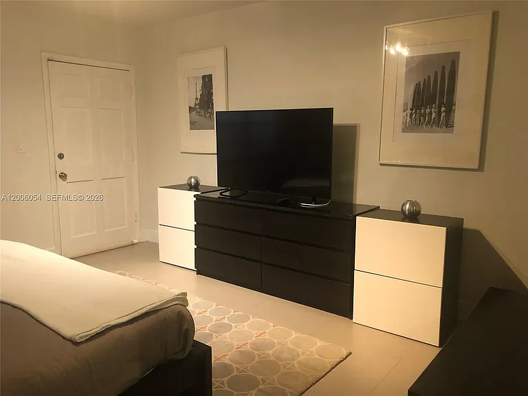 911 Meridian Ave #105 — Photo 31