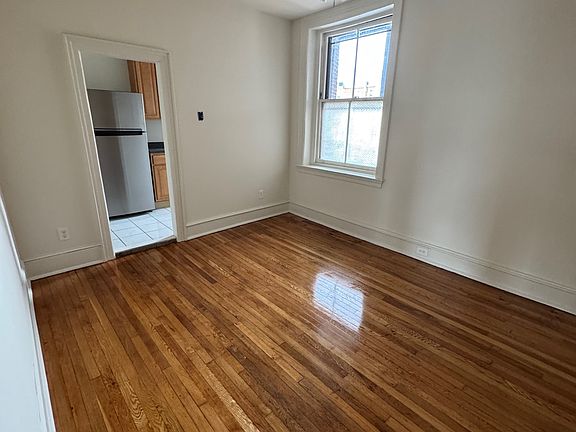 dinning room kitchen in open doorway