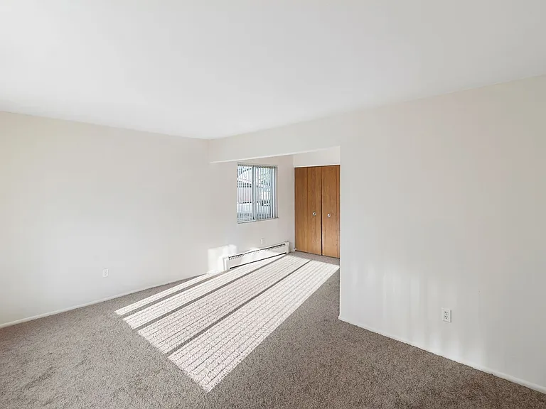 16435 E Twelve Mile Rd — Photo 7
