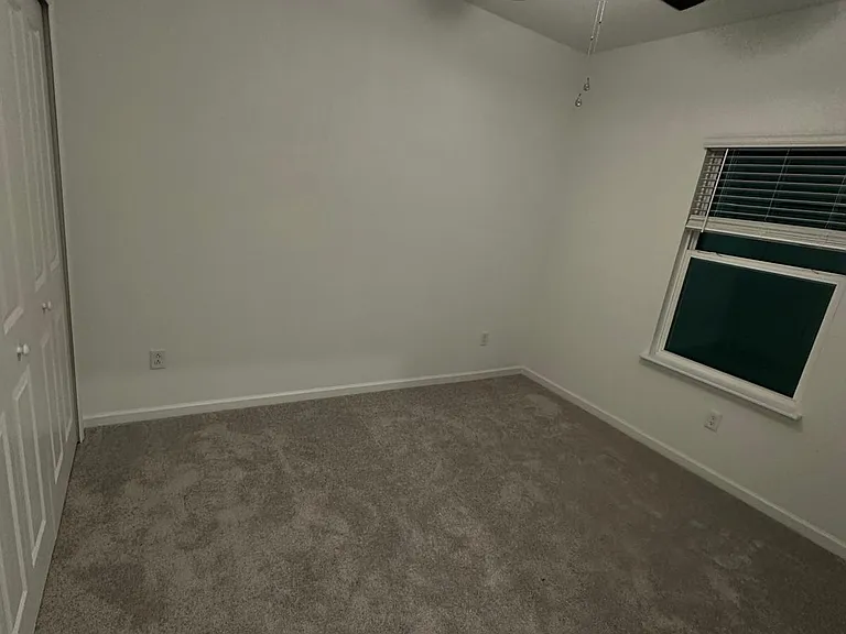 1502 Lachlan Cir — Photo 13