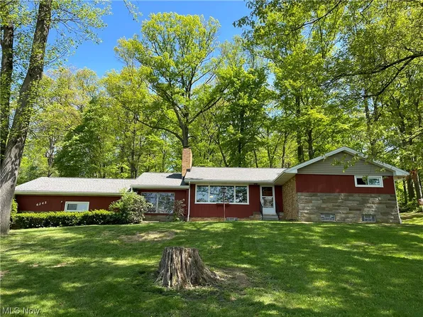 6245 State Route 516 NW, Dundee, OH 44624