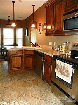 3rd image of 1401 Kaitlyn St
