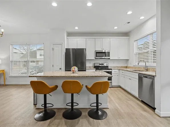 1201 Jadens Way, Chesapeake, VA 23320
