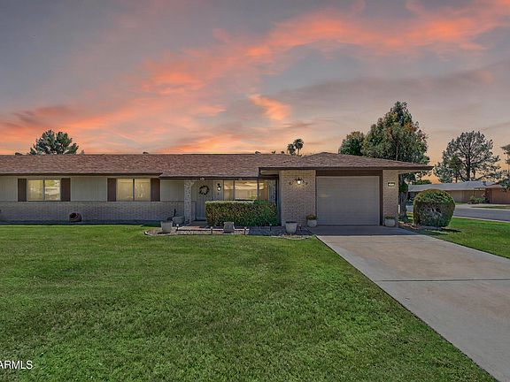 4th image of 9821 W PLEASANT VALLEY Road