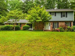 21 Echo Lakes Dr, Hendersonville, NC 28739