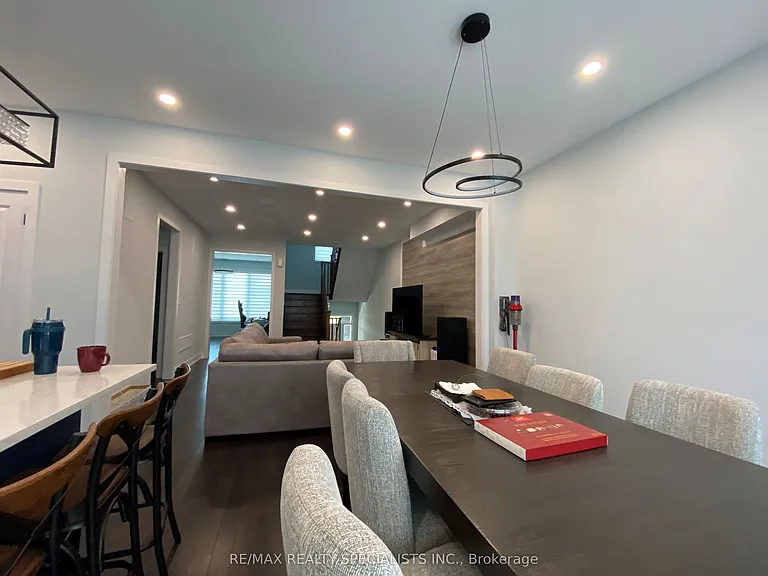 1458 Yellow Rose Cir — Photo 14