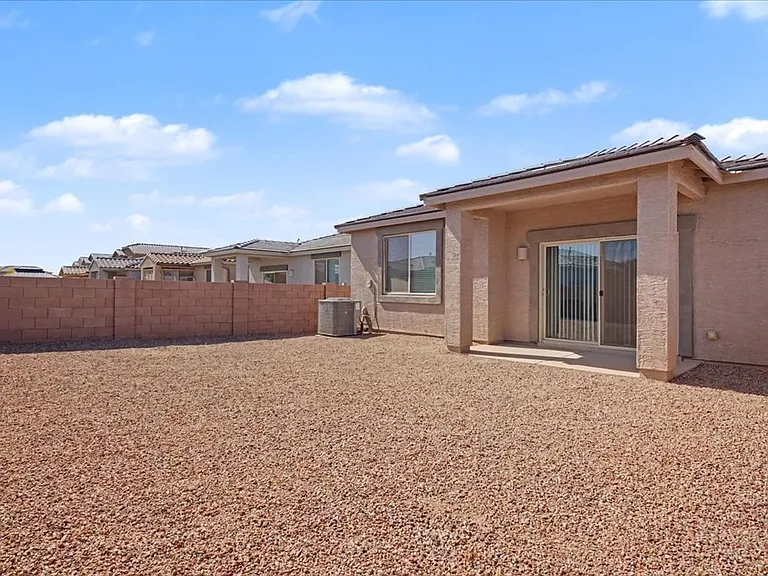 11845 W Rodeo Trl — Photo 26