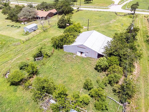 2nd image of 59.51 Acres Cres #208
