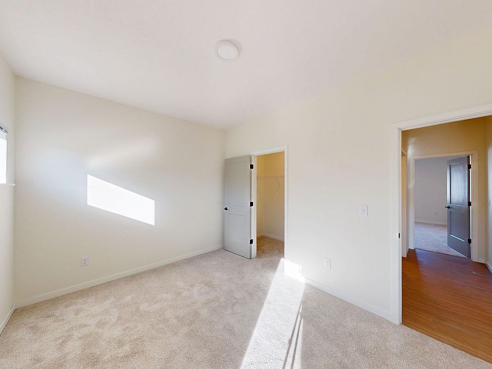 1st image of 2125 Royal Ave #1206