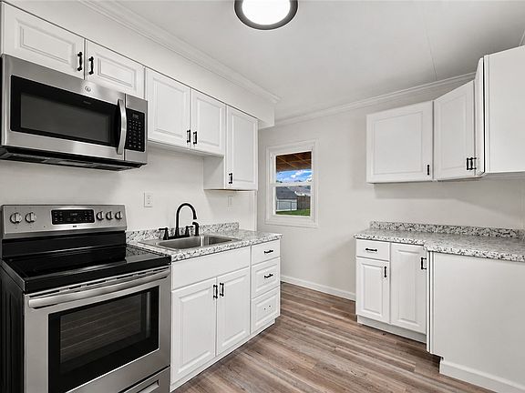 4th image of 616 Pillow Ave