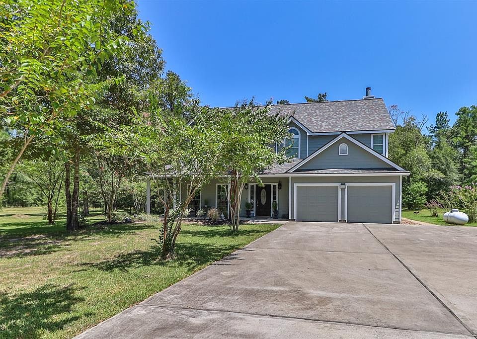 1st image of 11802 Tiffany Ln