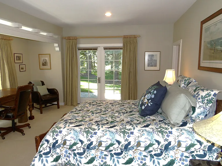11 Willow Rd — Photo 32