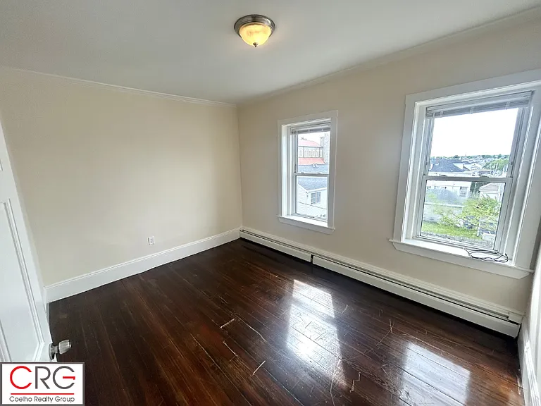 284 Revere St #3R — Photo 12