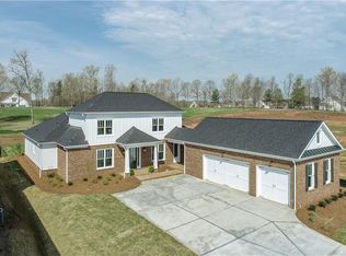 907 Indigo Bunting Rd, Statham, GA 30666