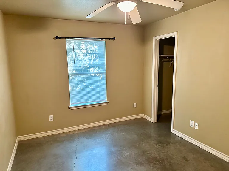 1400 Clyde St #B — Photo 13