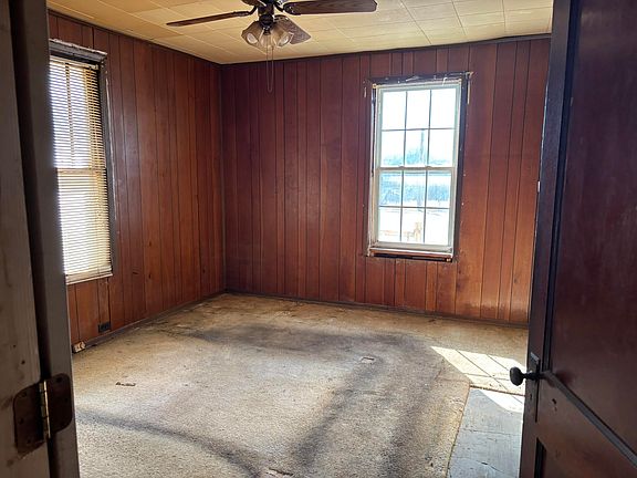 3rd image of 3508 Clio Ave