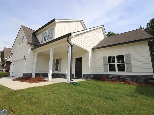 121 Celebration Blvd, Lagrange, GA 30241