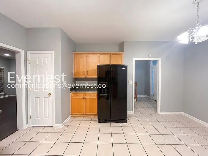632 Parkside Cir — Photo 4
