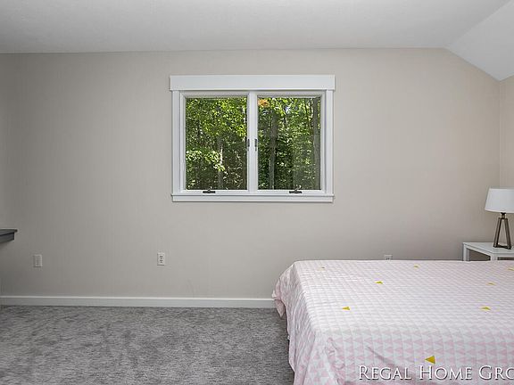 2nd image of 5102 Scenic Dr