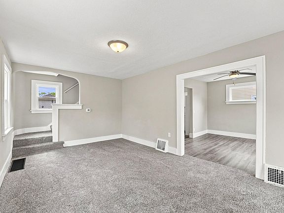 5th image of 2921 Holton Ave