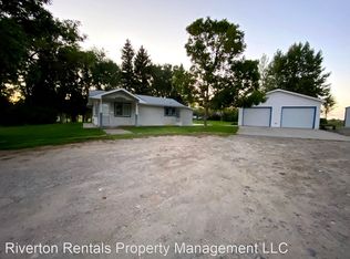 1050 Gasser Rd, Riverton, WY 82501