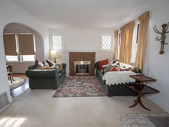 2nd image of 8010 Brittin Pl